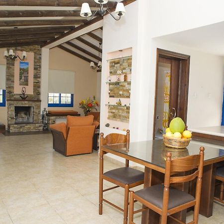 Akamas Edge Villas Polis Bilik gambar