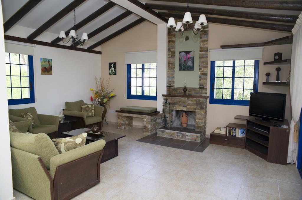 Akamas Edge Villas Polis Bilik gambar